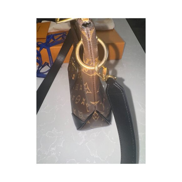 LV Odeon PM Cross Body Bag M45353 - Picture 9 of 15